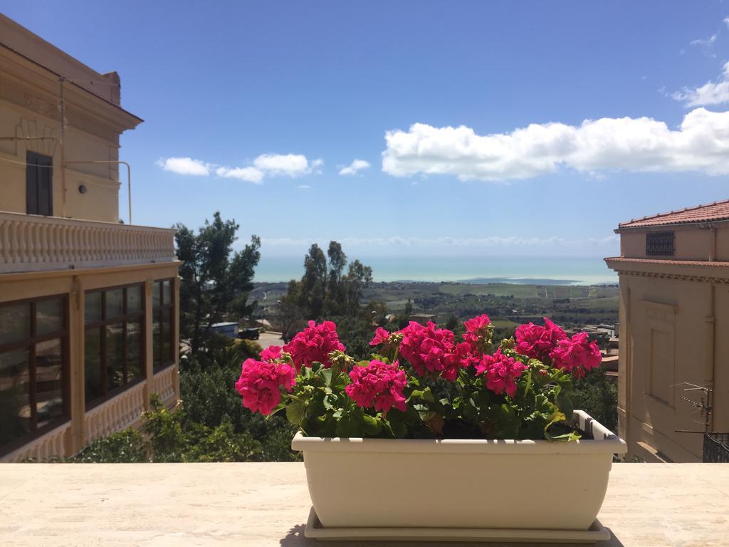 Dimora Del Viale Bed & Breakfast Agrigento Bagian luar foto